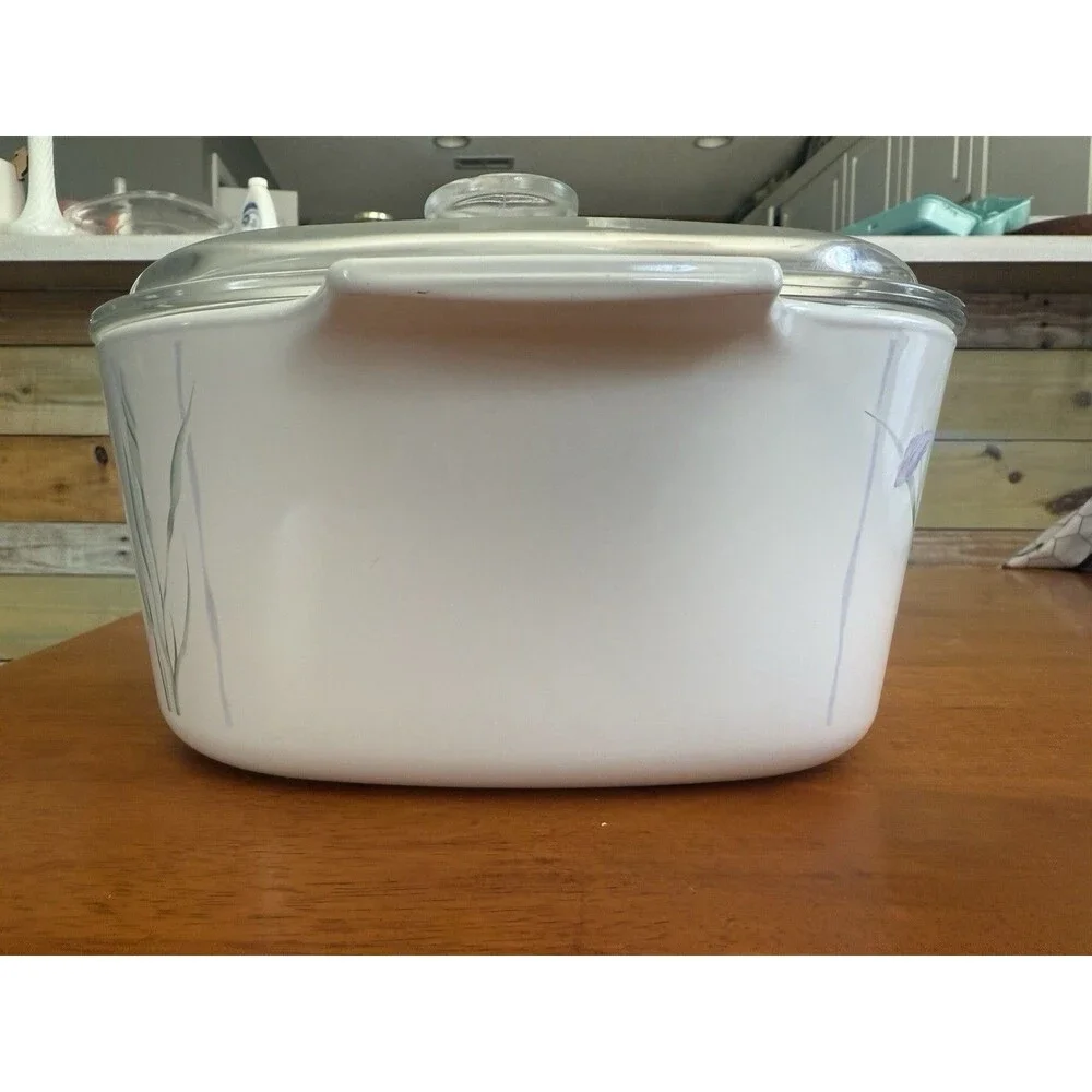 Corning Ware Shadow Iris 3 Liter A-3-B Square Casserole & A-9-C Clear Lid